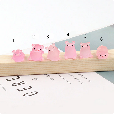 6 Piece Mini Pig Set